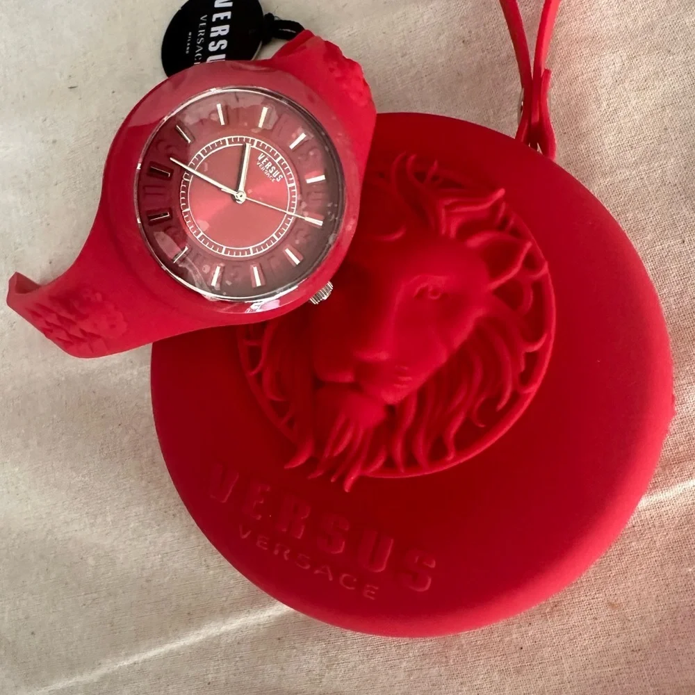 New versus Versace crystal silicone strap watch 39mm